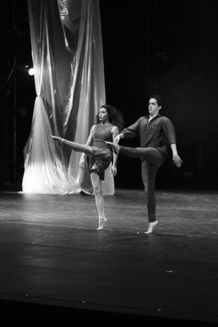 Callee Miles and Ian Smith performing in HOME, choreograpghed by Ian Smith.
