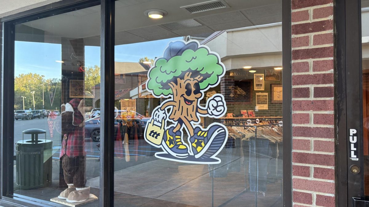 The Thrifting Tree opens new location in Berea